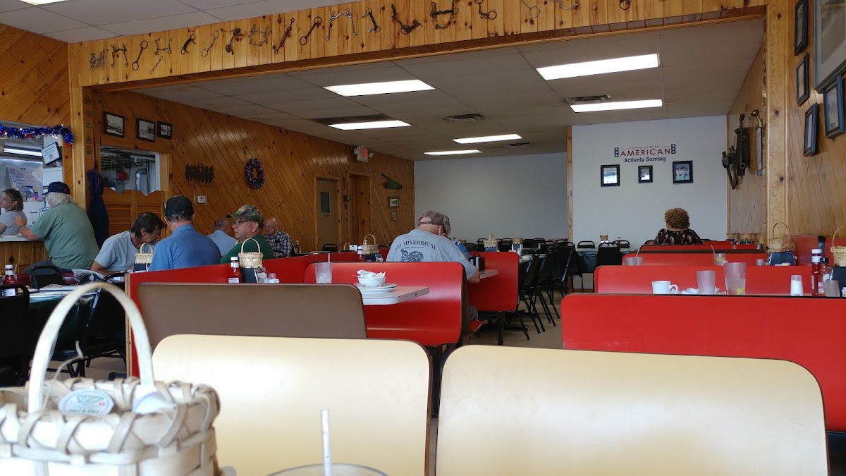 Cinda's Restaurant-1